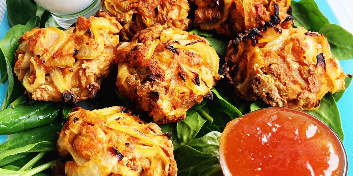 A recipe and how to make healthy baked Onion Bhajis