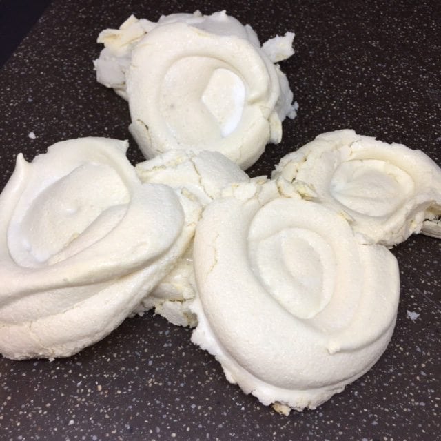 Making aquafaba (chickpea water) meringues Eating Ideas